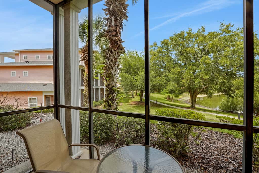Exclusive villa: pool, EV charger, near Disney