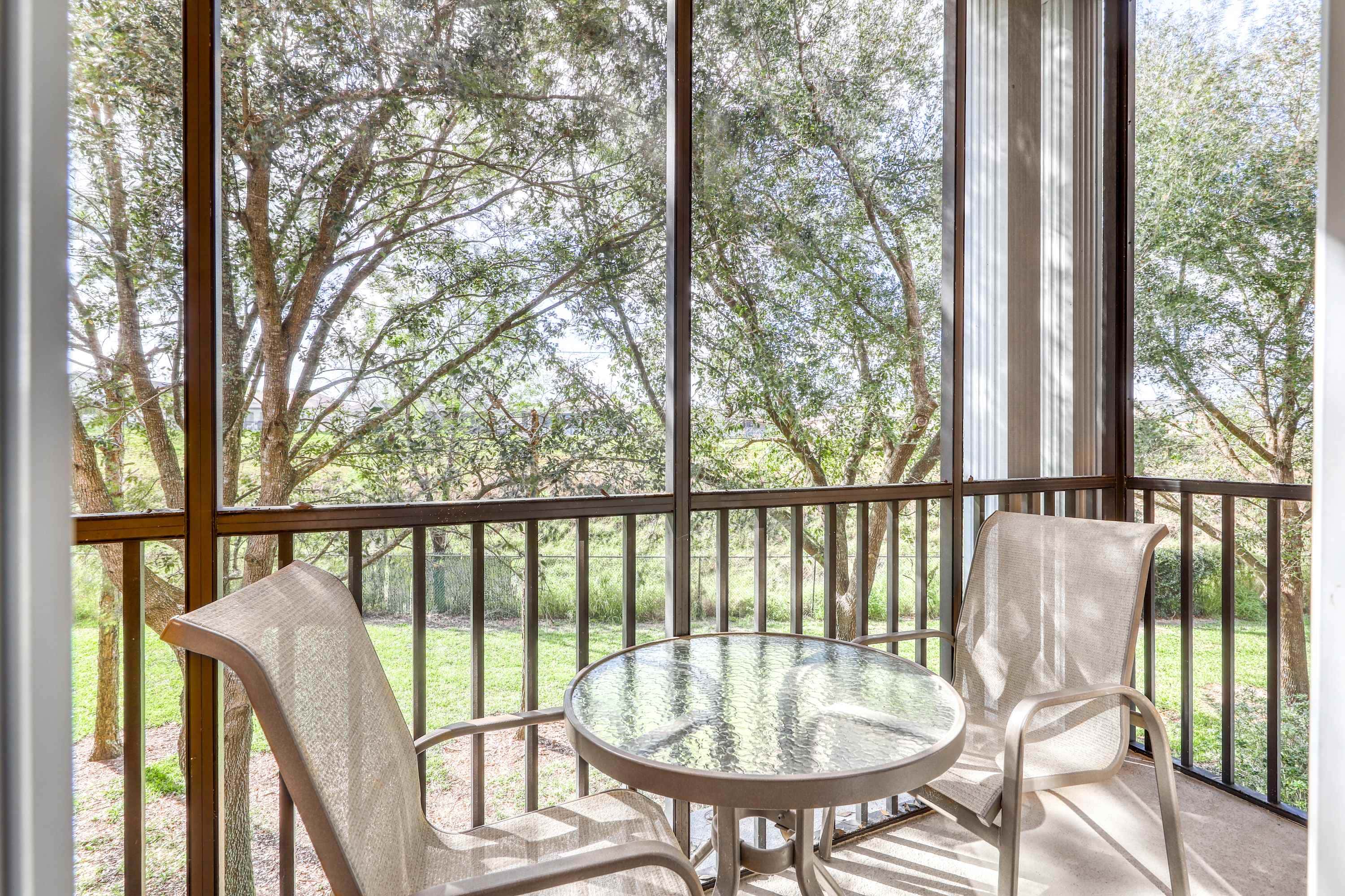 Ground-Floor Condo near Theme Parks w/Shared Pools, Hot Tub, Gym, Sport Courts