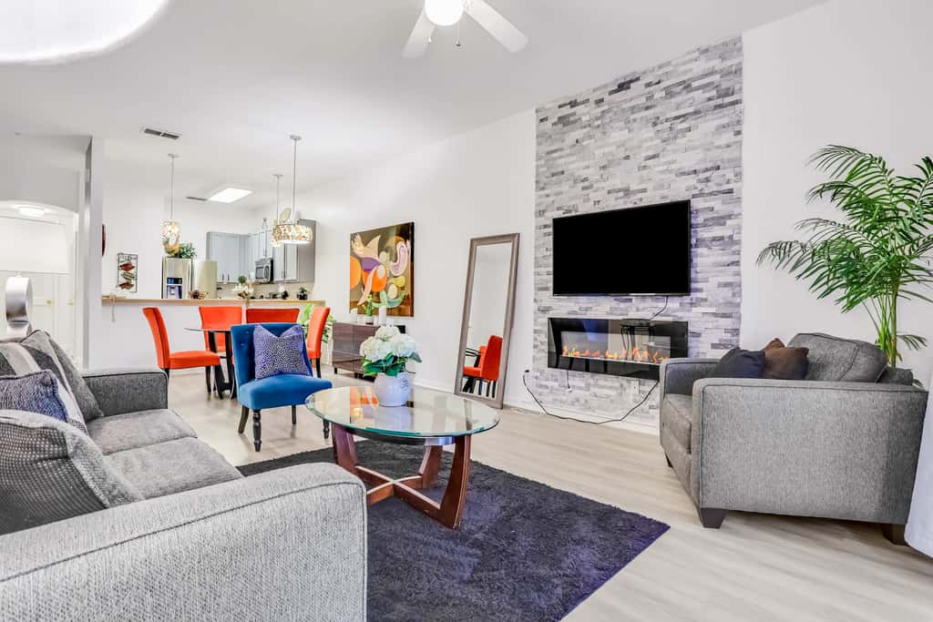 Condo w/ shared pools, fitness center - near Old Lake Davenport & Disney