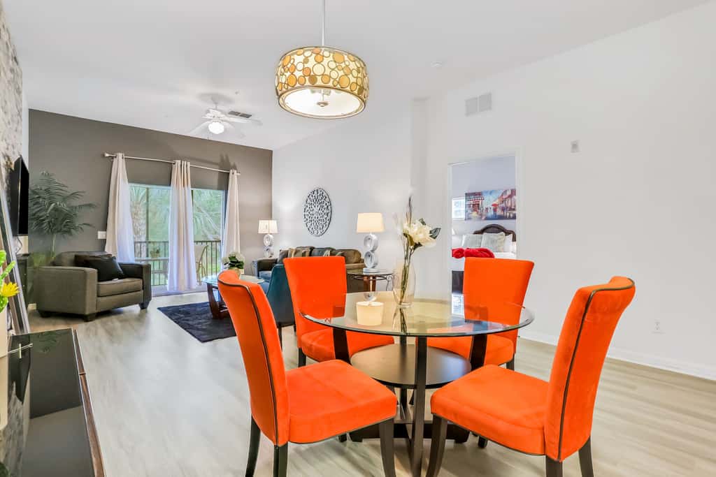 Condo w/ shared pools, fitness center - near Old Lake Davenport & Disney