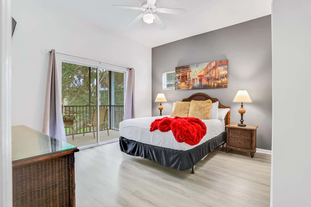 Condo w/ shared pools, fitness center - near Old Lake Davenport & Disney