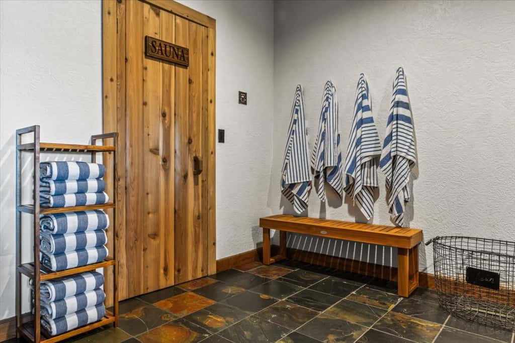 Unwind at Deja View Upper