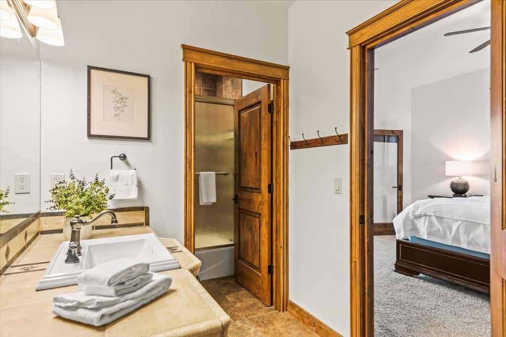 Unwind at Deja View Upper