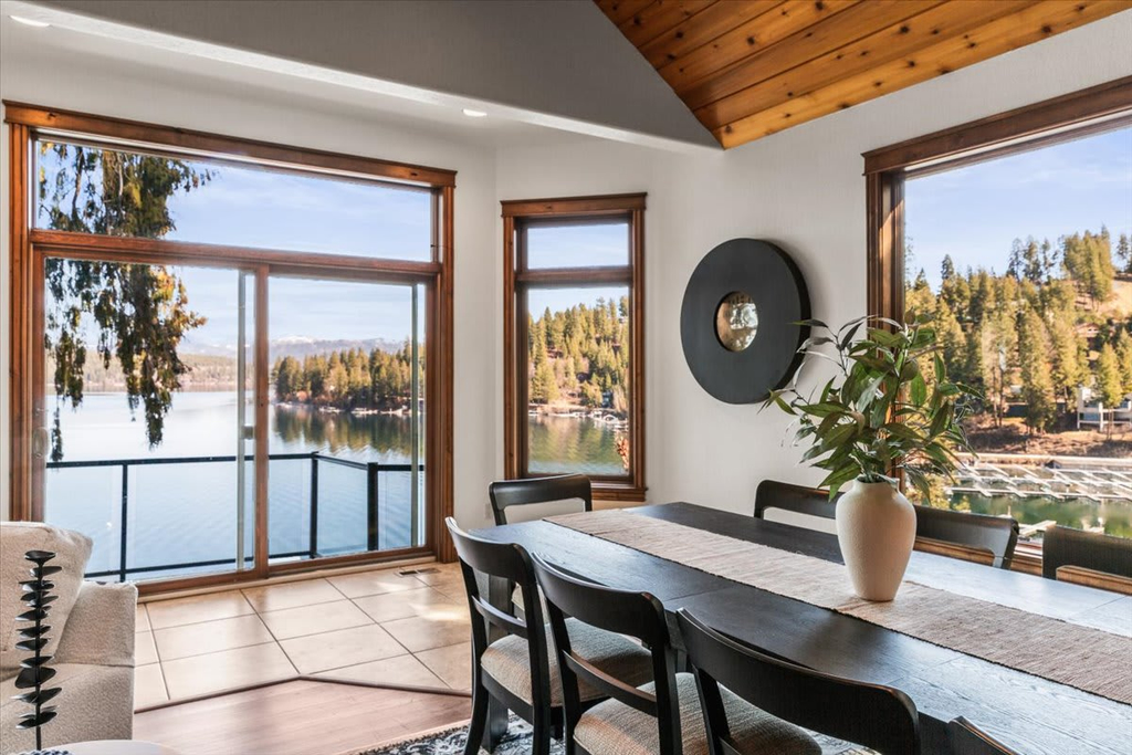 Unwind at Deja View Upper
