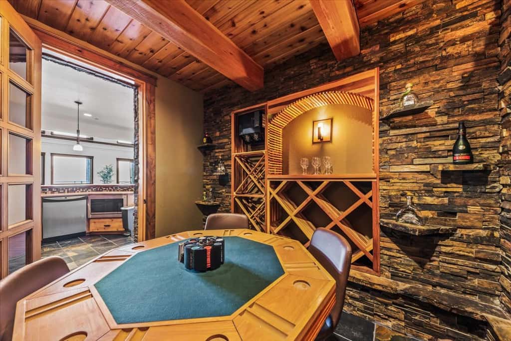 Unwind at Deja View Upper