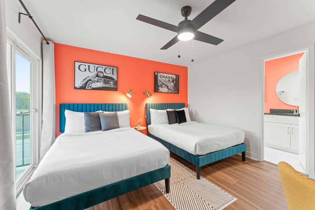 NRG MedCenter 2BD/2.5BA w FencedYard & WasherDryer