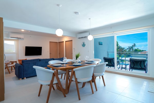 Casago Brand New Rental Modern Beach Escape in Jaco Ocean Inspired Design Near Downtown