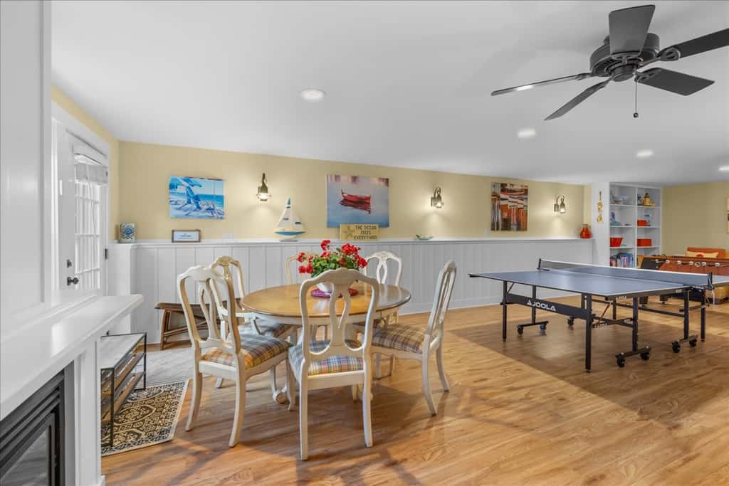 Family friendly home with game room, hot tub, steps to ocean