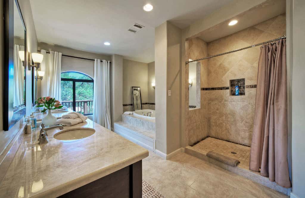Lake Buchanan Grand Retreat