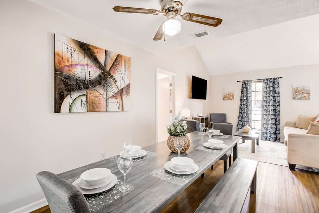 Mins to Downtown & Islands! Robinhood Cottage