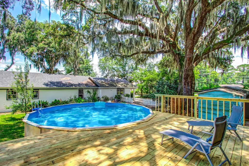 Studio w/ Gazebo-Swanky Savannah Style