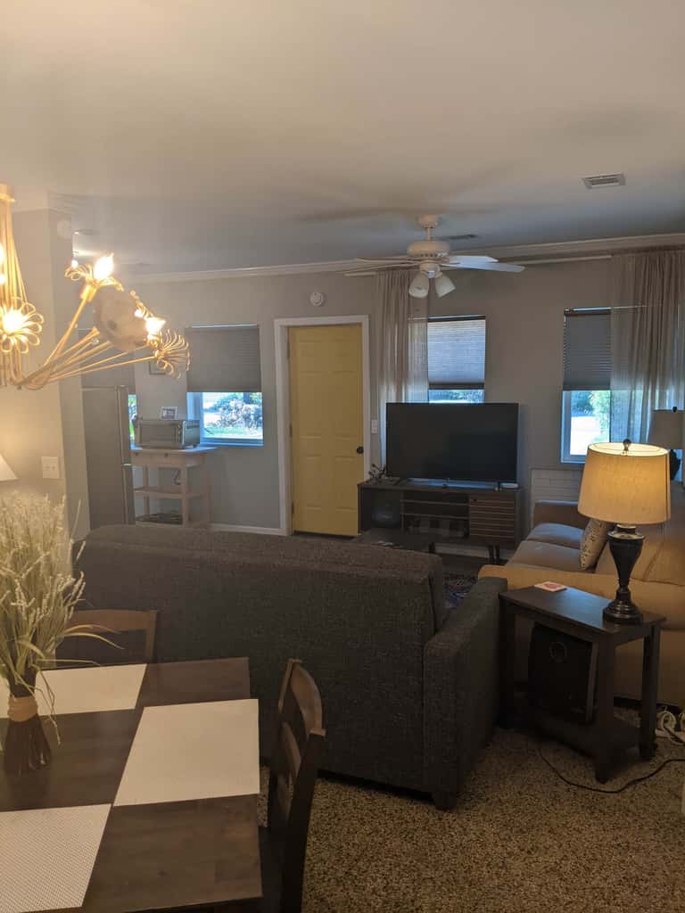 Studio w/ Gazebo-Swanky Savannah Style