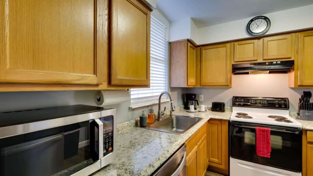 Pet-Friendly · Yard & Ping Pong · Boat Ramp Access
