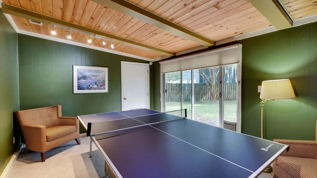 Pet-Friendly · Yard & Ping Pong · Boat Ramp Access