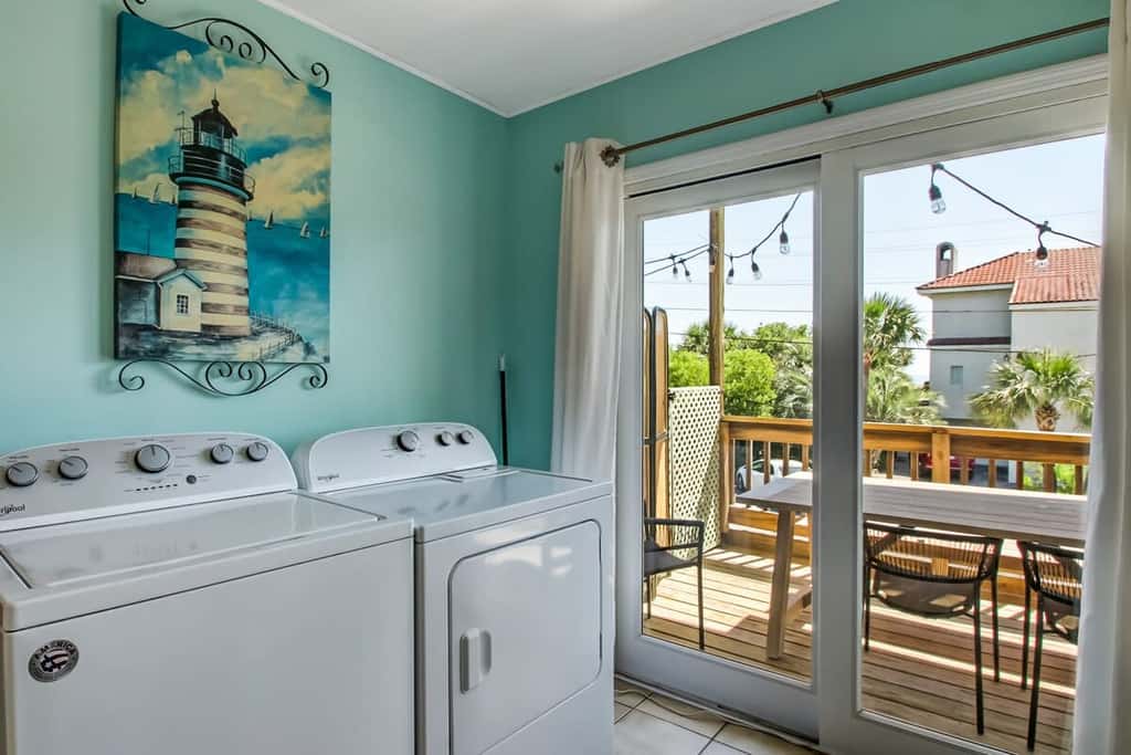 Unit D, 1 2nd Ave, Tybee