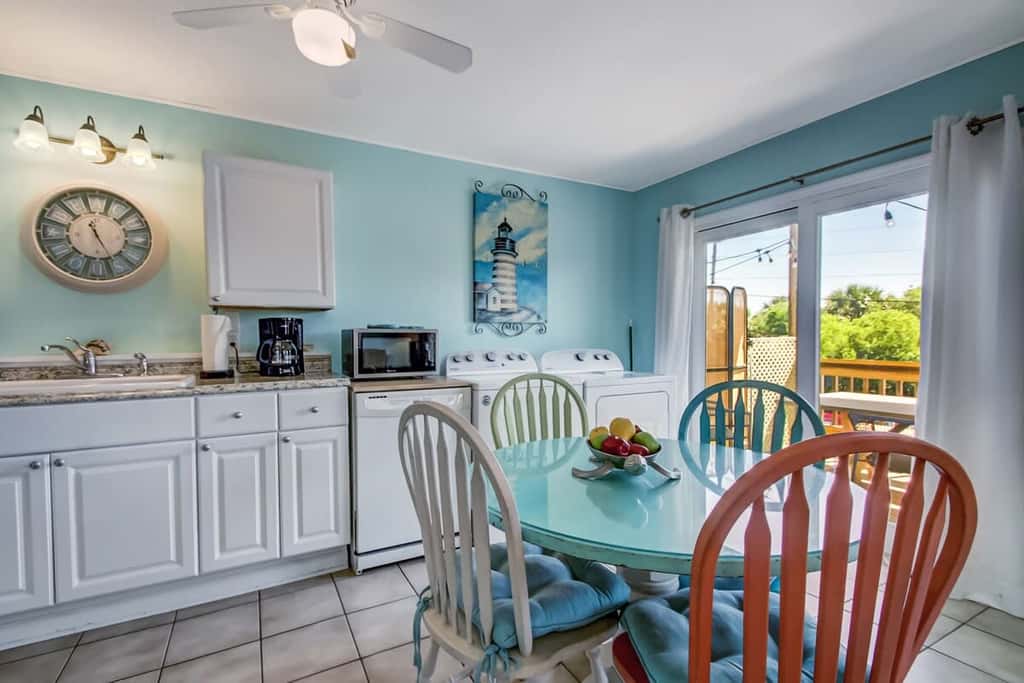 Unit D, 1 2nd Ave, Tybee