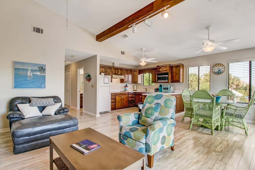 Unit D, 1 2nd Ave, Tybee