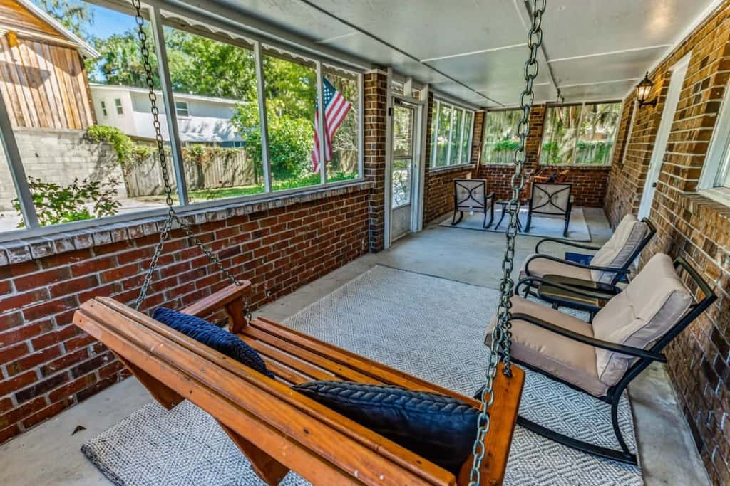 Family Friendly & Ping Pong- Relax & Play Retreat