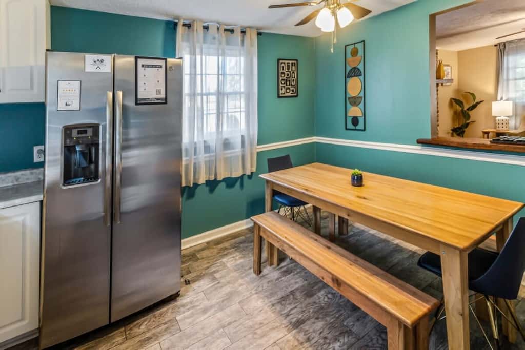 Family Friendly & Ping Pong- Relax & Play Retreat