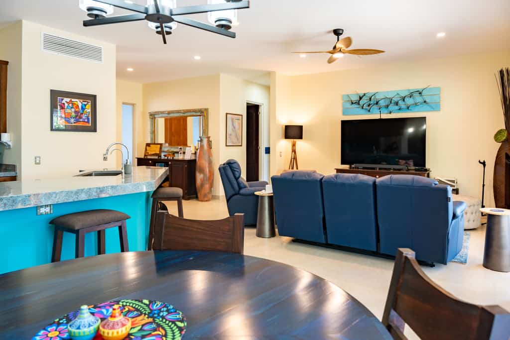 Beautiful & Modern villa with fireplace! v71