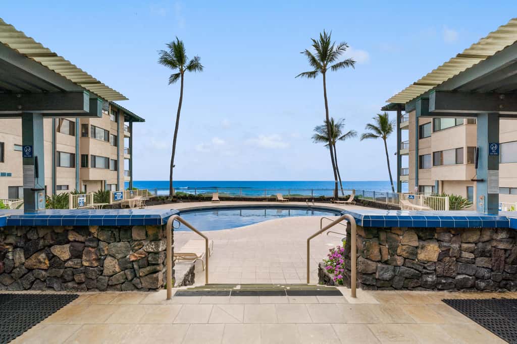 Kona Reef D-14