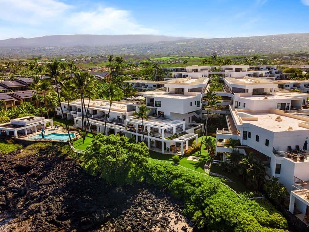 Primo Kona Condo