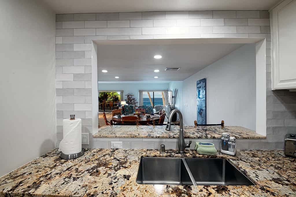 Primo Kona Condo