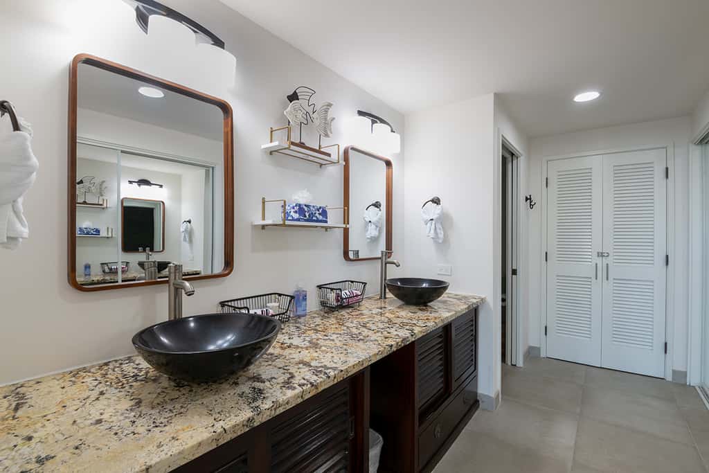 Primo Kona Condo