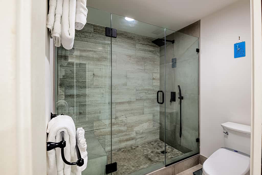 Primo Kona Condo