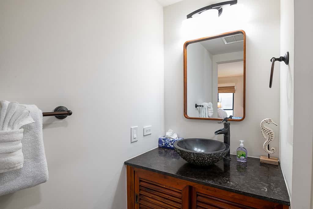 Primo Kona Condo
