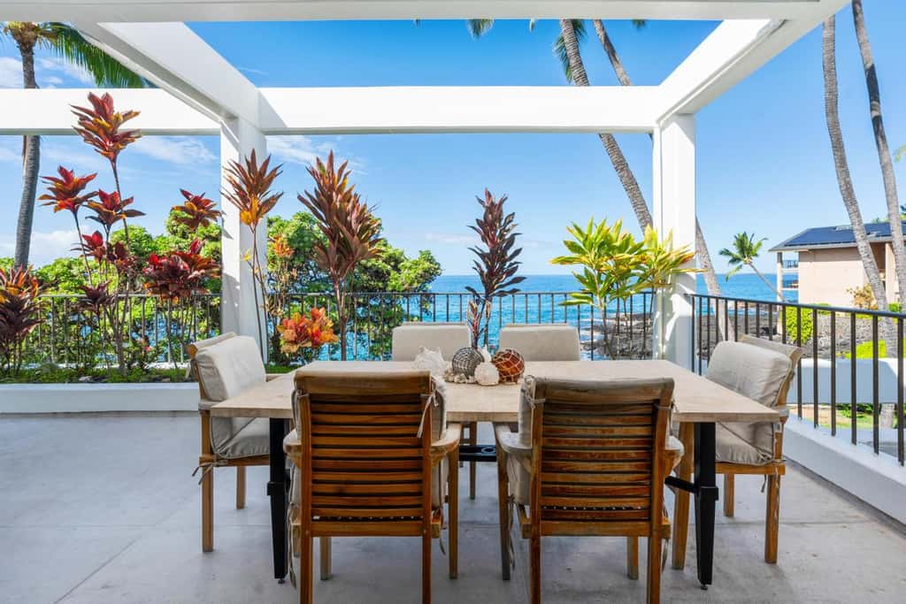 Primo Kona Condo