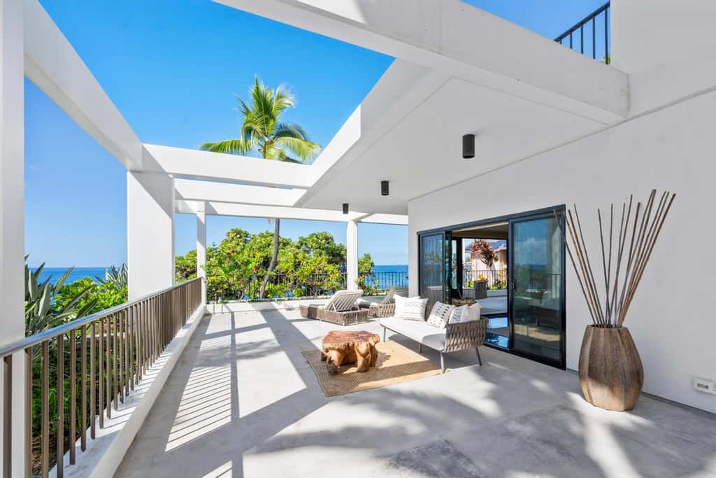 Primo Kona Condo