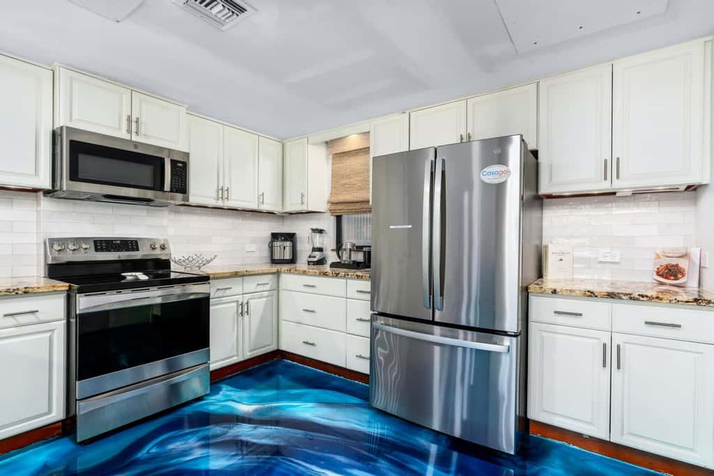 Primo Kona Condo