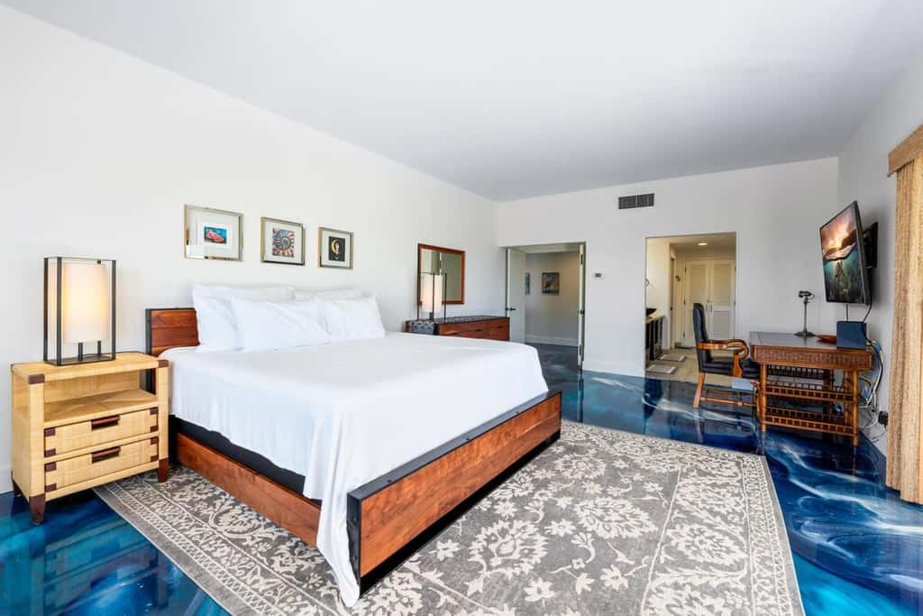 Primo Kona Condo
