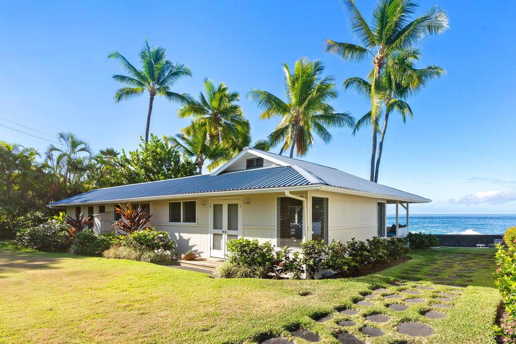 Hale Kalani Estate