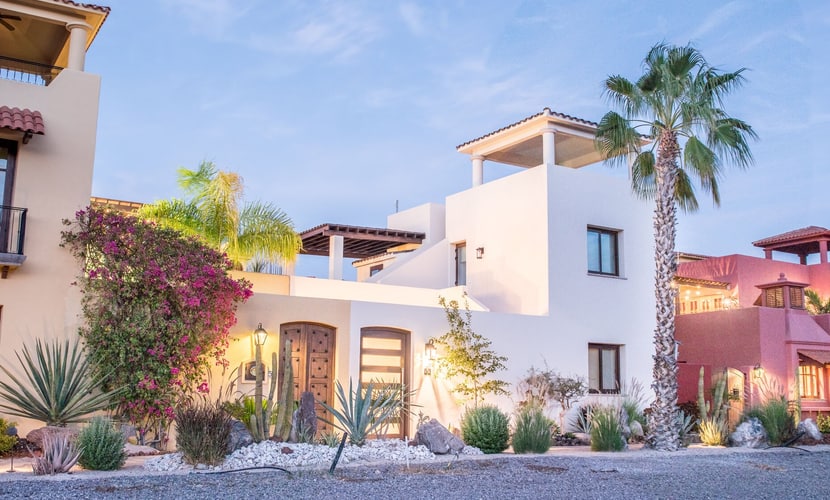 Casa del Gallo-Home in Loreto bay- Baja reimagined! steps from Community Pool