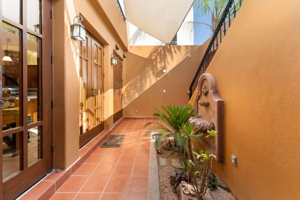 Wonderful home next to the community pool