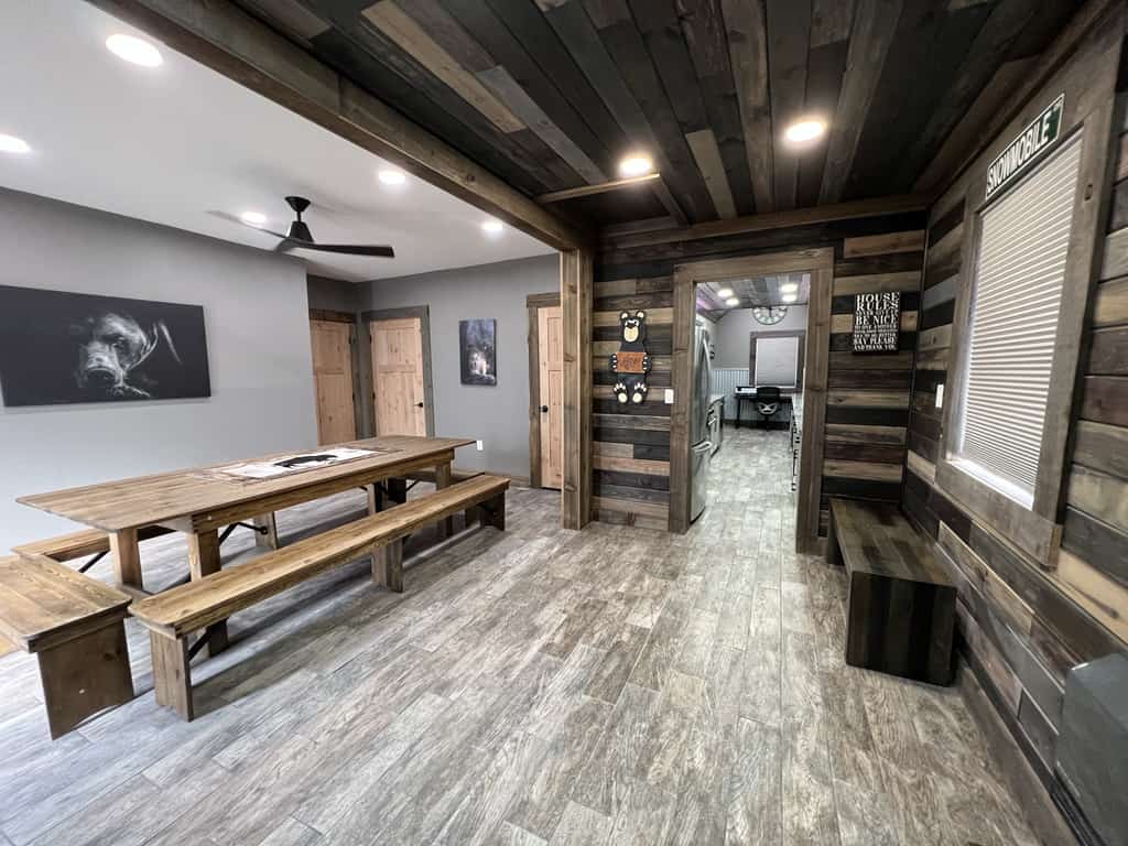 Pet Friendly Home! Cub House,3Br/2½Ba,Sleeps 8,Firepit,BBQ,Golf,20m 2 YNP
