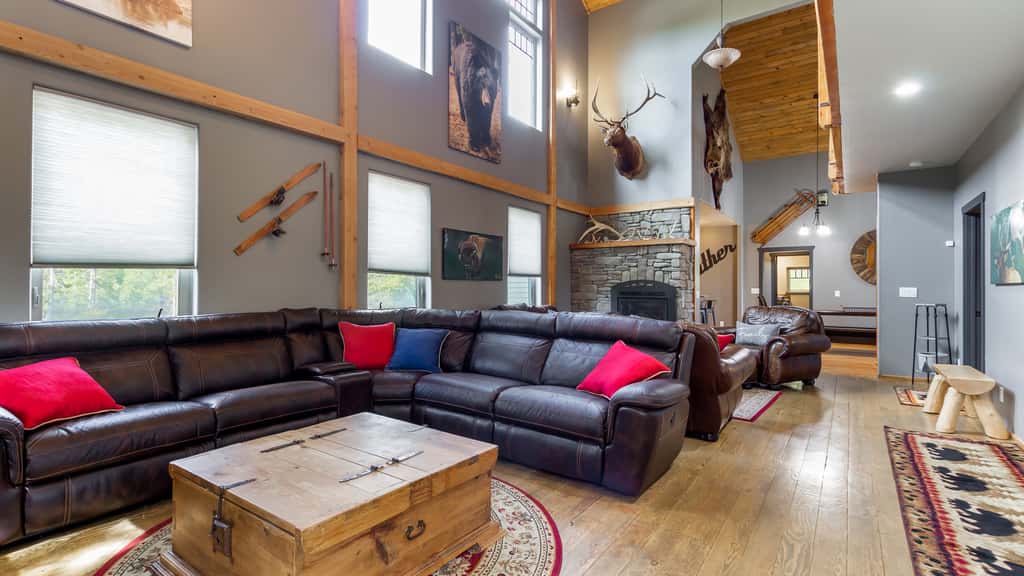 The Bear Den
