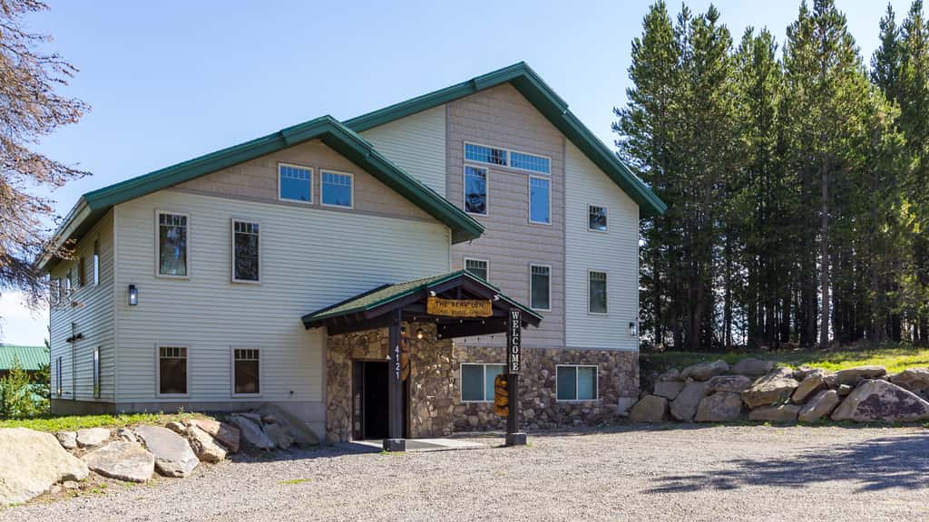 The Bear Den