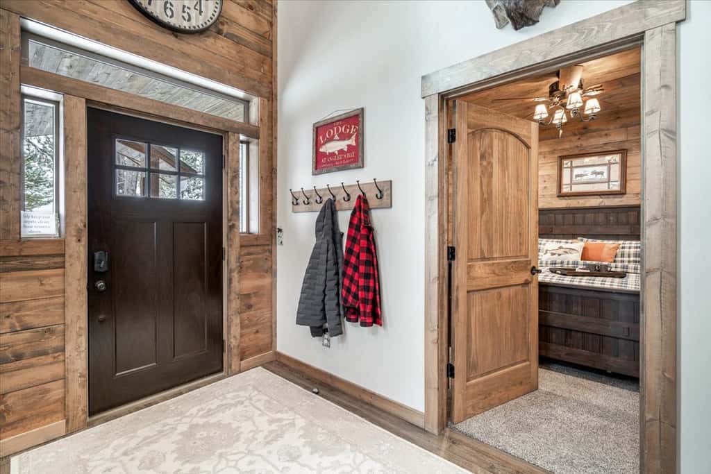 Henry's Lake Hideaway