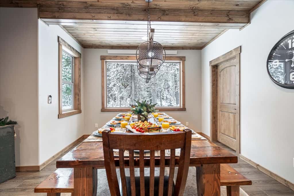 Henry's Lake Hideaway