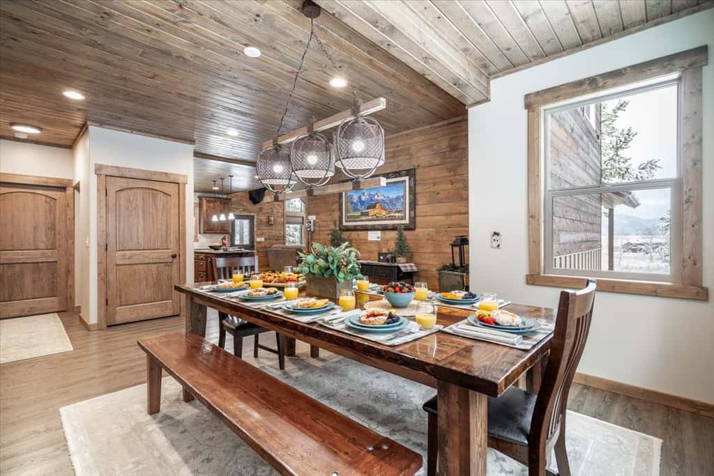 Henry's Lake Hideaway
