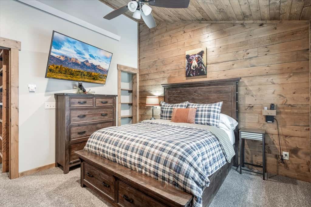 Henry's Lake Hideaway