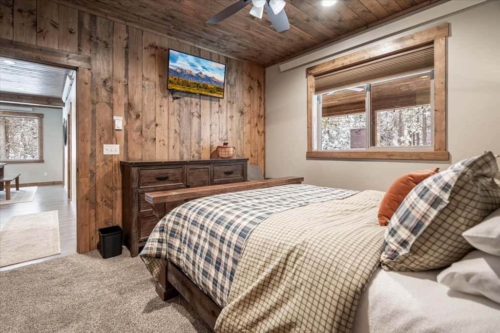 Henry's Lake Hideaway