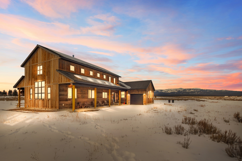 Mountain Side Manor