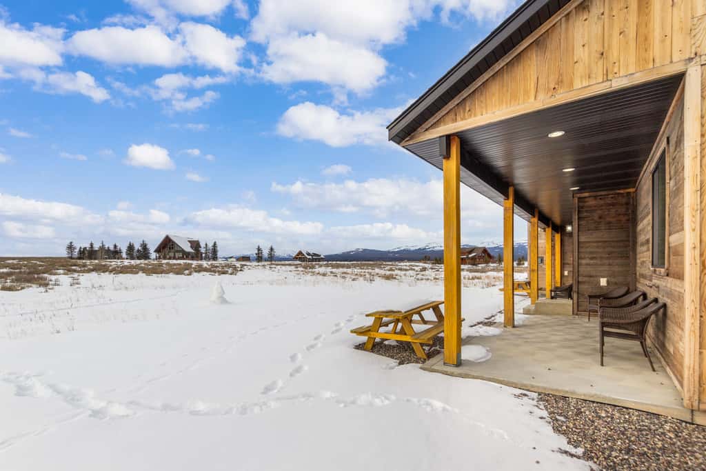 Mountain Side Manor