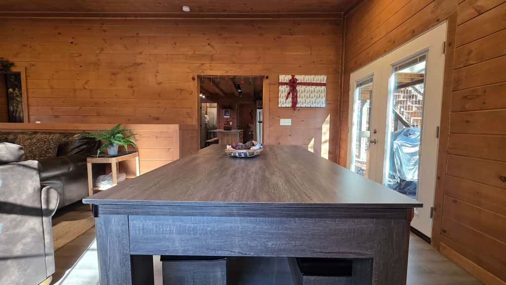 Serene Cabin Retreat・Hot Tub・Games・Grill・Firepit