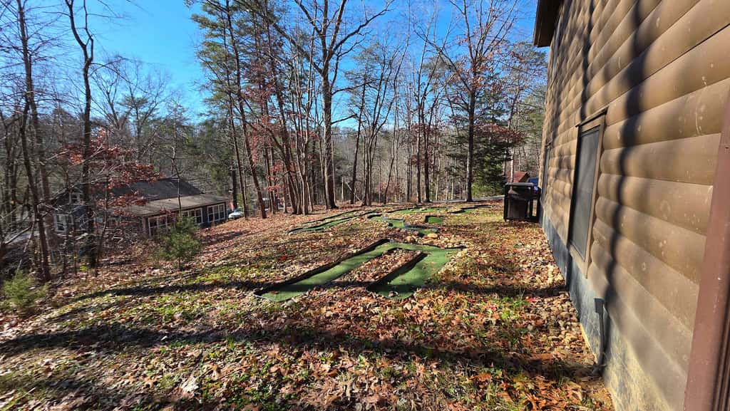 Serene Cabin Retreat・Hot Tub・Games・Grill・Firepit