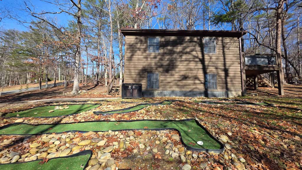 Serene Cabin Retreat・Hot Tub・Games・Grill・Firepit